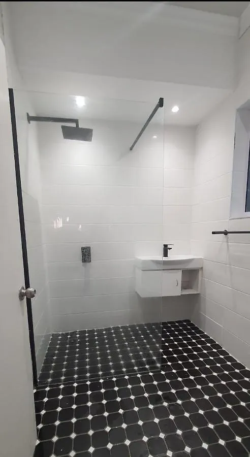 Apartment 5 Oliver Court Cape Town